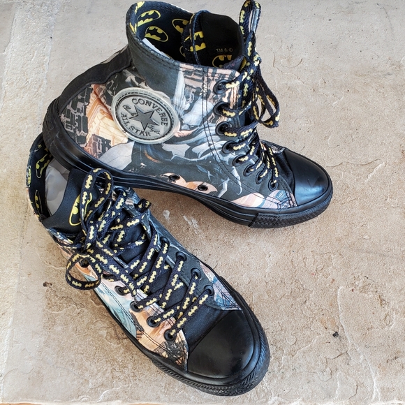 Converse Other - Converse Chuck Taylor All Star RARE Batman DC Comics High Tops Men 6.5 W…